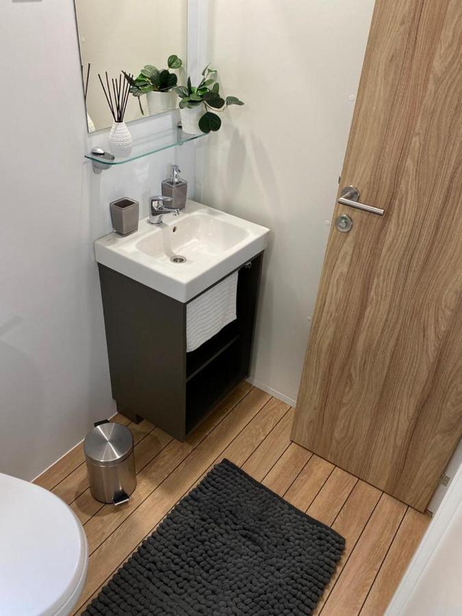Peputo Luxury & Mobile Homes