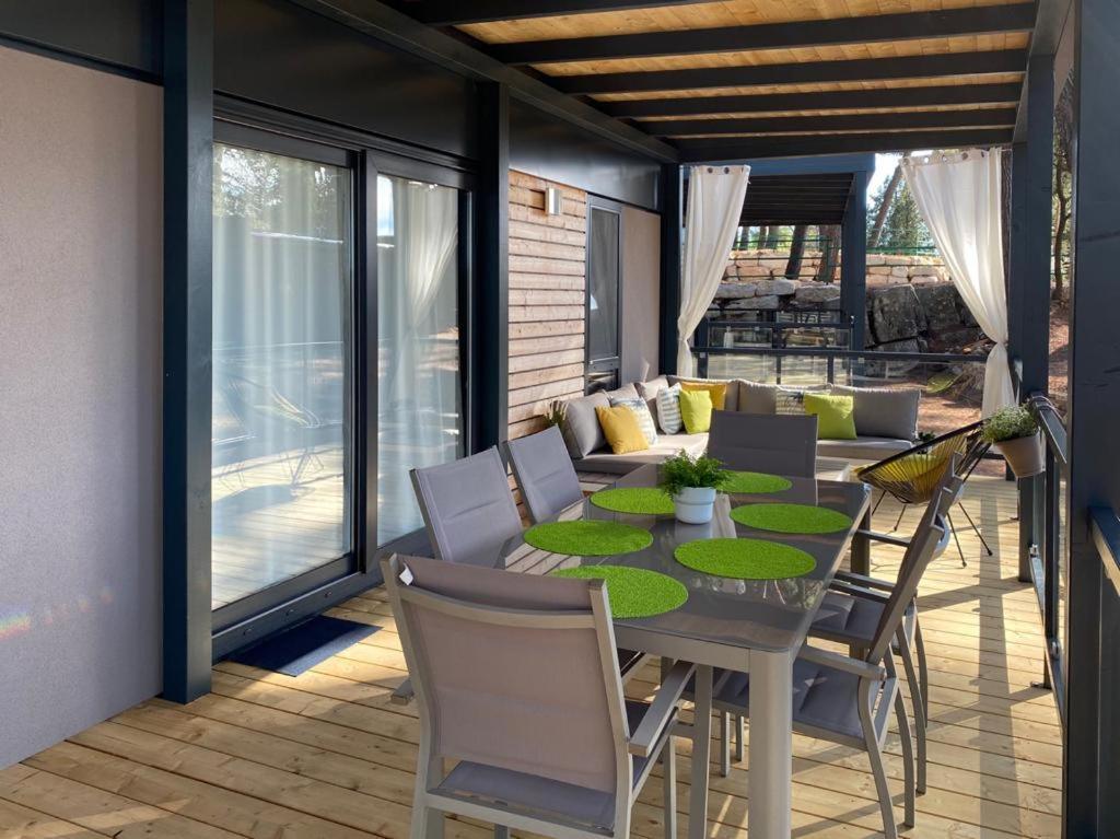 Peputo Luxury & Mobile Homes Campingplatz *